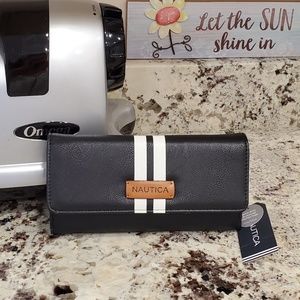 NWT Nautica leather wallet